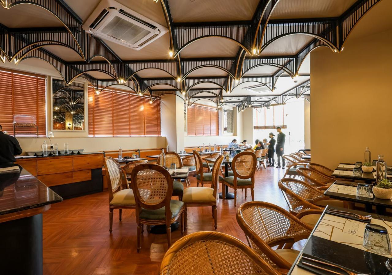 Bloom Hotel - Golf Course Road, Sector 43 구르가온 외부 사진